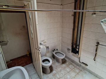 CASA EN VENTA EN ACEVEDO CON PATIO