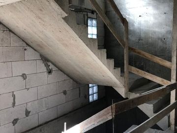 VENTA DPTO. 2 AMB. CON BALCÓN . SAAVEDRA.