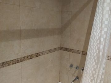 VENTA MODERNO y EXCELENTE 2 AMB- EDIF. CATEGORIA