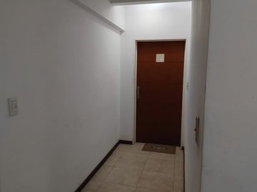 VENTA MODERNO y EXCELENTE 2 AMB- EDIF. CATEGORIA