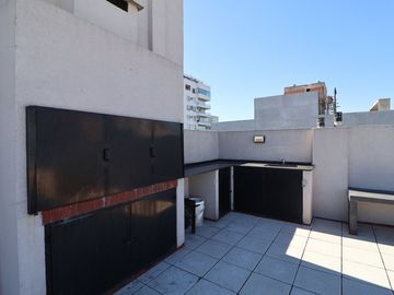 3 Amb. V. Bosch c/coch. y balcón LUZ Apto Crédito