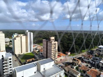 Venta Departamento 2 ambientes c/balcón zona playa