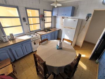 Venta Departamento 2 ambientes c/balcón zona playa