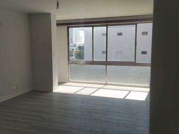 DPTO. 3 AMB. BALCON, BAULERA Y TOILETTE, APTO PROF