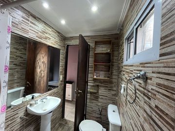 VENTA CASA 4 AMBCON JARDIN, BARRIO UCIP MDP