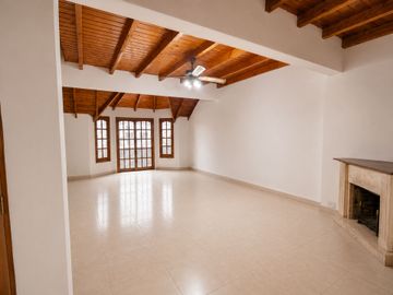 ALQUILER COMERCIAL/RESIDENCIAL SAN JUSTO CENTRO