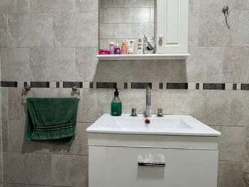 VENTA CASA 5 AMBIENTES CON QUINCHO Y PARRILLA