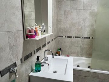 VENTA CASA 5 AMBIENTES CON QUINCHO Y PARRILLA