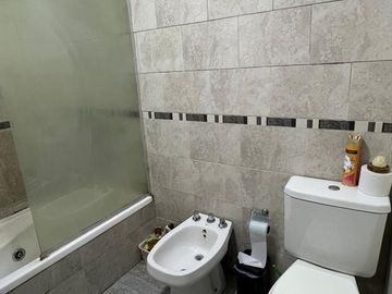VENTA CASA 5 AMBIENTES CON QUINCHO Y PARRILLA