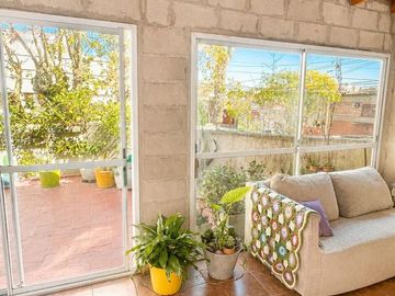 VENTA CASA 5 AMBIENTES CON QUINCHO Y PARRILLA