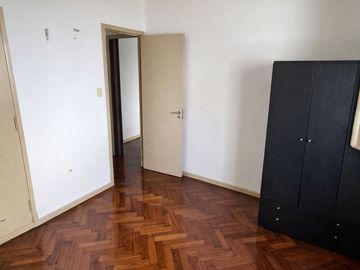 VENTA DTO 2 AMB. LATERAL 1 PISO X ESC V. MITRE LUM