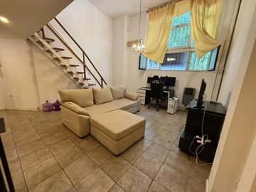 VENTA DE PH LOFT 2 AMB. AL FRENTE EN VERSALLES
