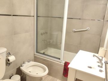 DEPARTAMENTO RECICLADO, AMOBLADO APTO TEMPORARIO