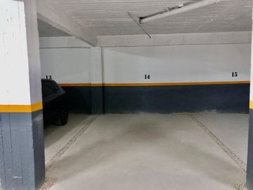 VENTA COCHERA CUBIERTA EN PB A ESTRENAR