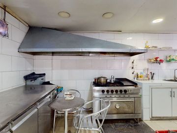 VENTA LOCAL GALPON DEPOSITO SOLANO CENTRO 1152 M2