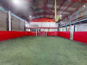 VENTA LOCAL GALPON DEPOSITO SOLANO CENTRO 1152 M2
