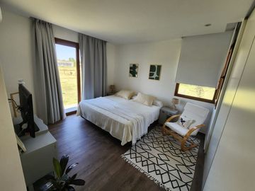 Casa 4 ambientes en Venta Campos de Roca II
