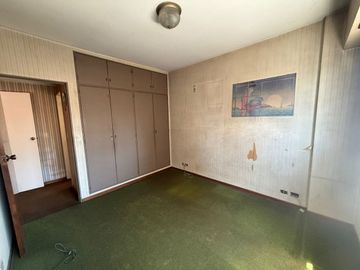 VENTA DEPTO 4 AMBIENTES CON COCHERA EN AVELLANEDA