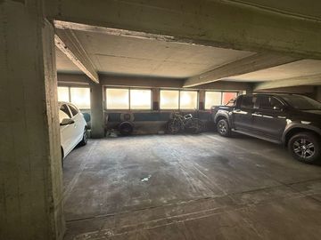 VENTA DEPTO 4 AMBIENTES CON COCHERA EN AVELLANEDA