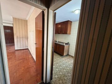 VENTA DEPTO 4 AMBIENTES CON COCHERA EN AVELLANEDA