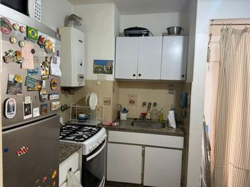 VENTA, DEPARTAMENTO DE 1 DORMITORIO URQUIZA 1636