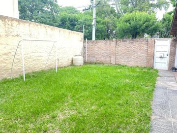 Casa en venta. Fisherton R. Apta credito.