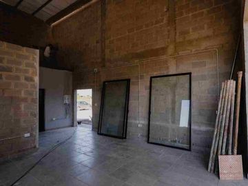 ALQUILER COMERCIAL GALPON 300 M2 SOBRE RUTA 38