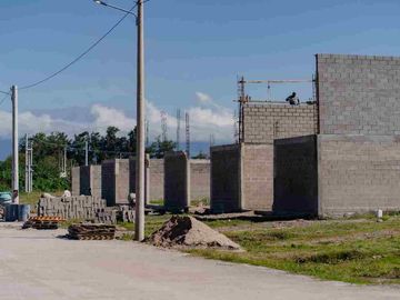 ALQUILER COMERCIAL GALPON 300 M2 SOBRE RUTA 38
