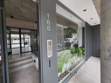 VENTA DEPTO MONOAMBIENTE TIGRE COCHERA JACUZZI