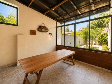 VENTA Casa Lanús pileta parrilla terraza 2 cochera