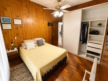 VENTA Casa Lanús pileta parrilla terraza 2 cochera