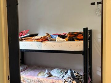 INVERSION SEGURA: Quinta con 2 Viviendas y Piscina