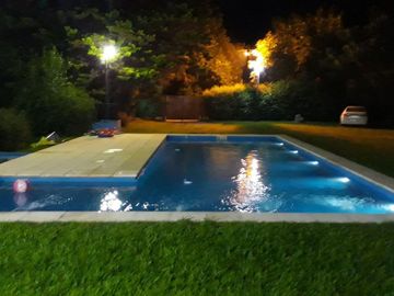 INVERSION SEGURA: Quinta con 2 Viviendas y Piscina