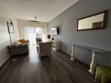 DEPARTAMENTO 4 AMBIENTES CON BALCON FLORESTA