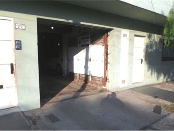 VENTA GARAJE Y DEPARTAMENTO CASEROS  FINANCIACION