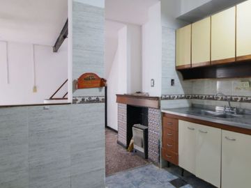 VENTA PH TIPO CASA 5 AMBIENTES FLORESTA