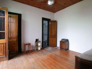 VENTA PH TIPO CASA 5 AMBIENTES FLORESTA