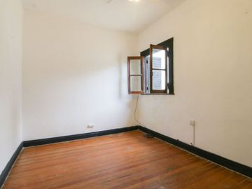 VENTA PH TIPO CASA 5 AMBIENTES FLORESTA