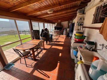 VENTA CASA TRES AMB CIUDAD EVITA APTA CREDITO PILE
