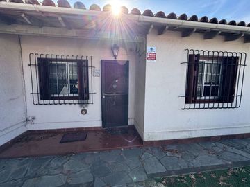 VENTA CASA TRES AMB CIUDAD EVITA APTA CREDITO PILE