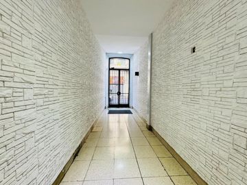 VENTA DEPARTAMENTO TRES AMBIENTES CABA. FINANCIA