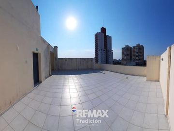 Monoambiente amoblado en venta- centro de Resisten