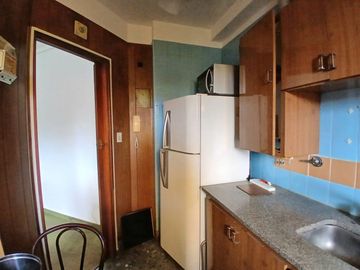 DEPTO 2 AMB.GRANDES ALQUILER- BARRACAS -C/VESTIDOR