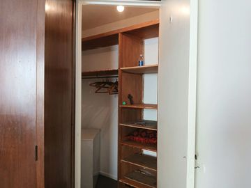 DEPTO 2 AMB.GRANDES ALQUILER- BARRACAS -C/VESTIDOR