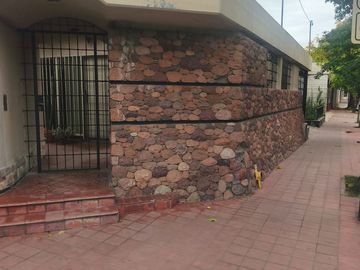 CASA ESQUINA,FRENTE A YPF DE CALLE ALBERDI, GLLÉN