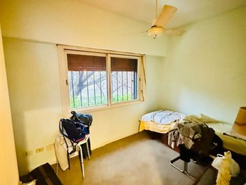 VENTA CASA 6 AMB FLORES C/DEP SERV- PATIO-TERRAZA