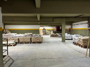 VENTA LOTE PARA DESARROLLO APTO 5 PISOS V. LUGANO