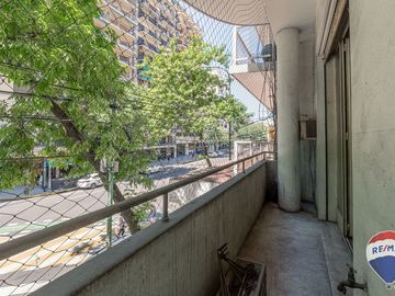 VENTA Depto. 4 AMBIENTES con PATIO