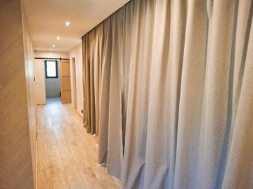 VENTA CASA 5 AMBIENTES  A ESTRENAR  COLINA ALEGRE