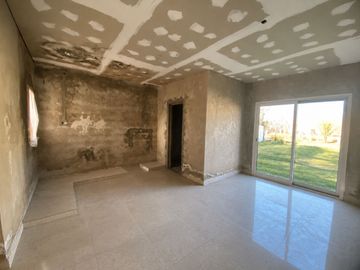 Casa 2 dormitorios en venta en  construcción